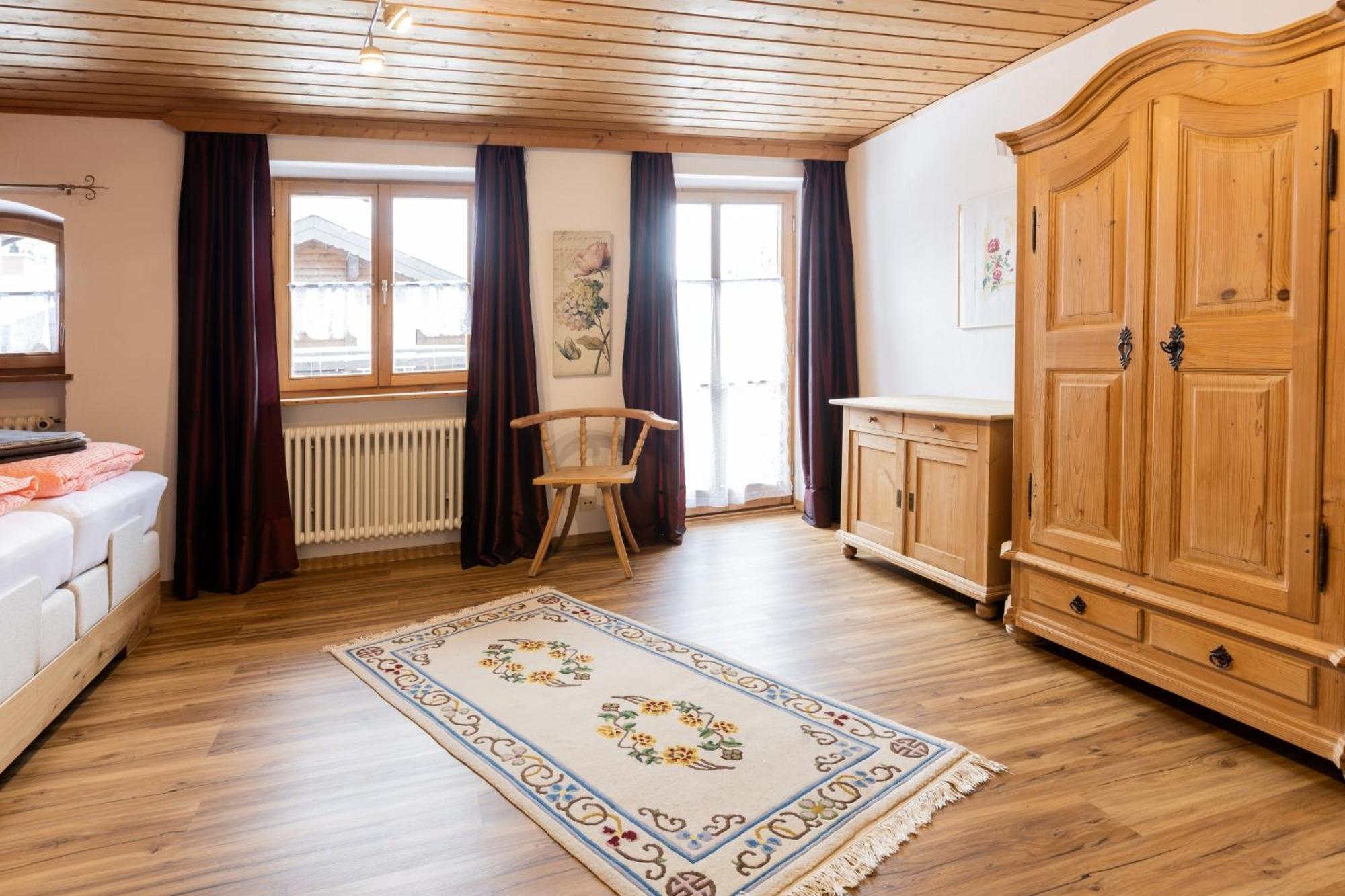 Ferienwohnungen Oberstdorf Schwartges エクステリア 写真