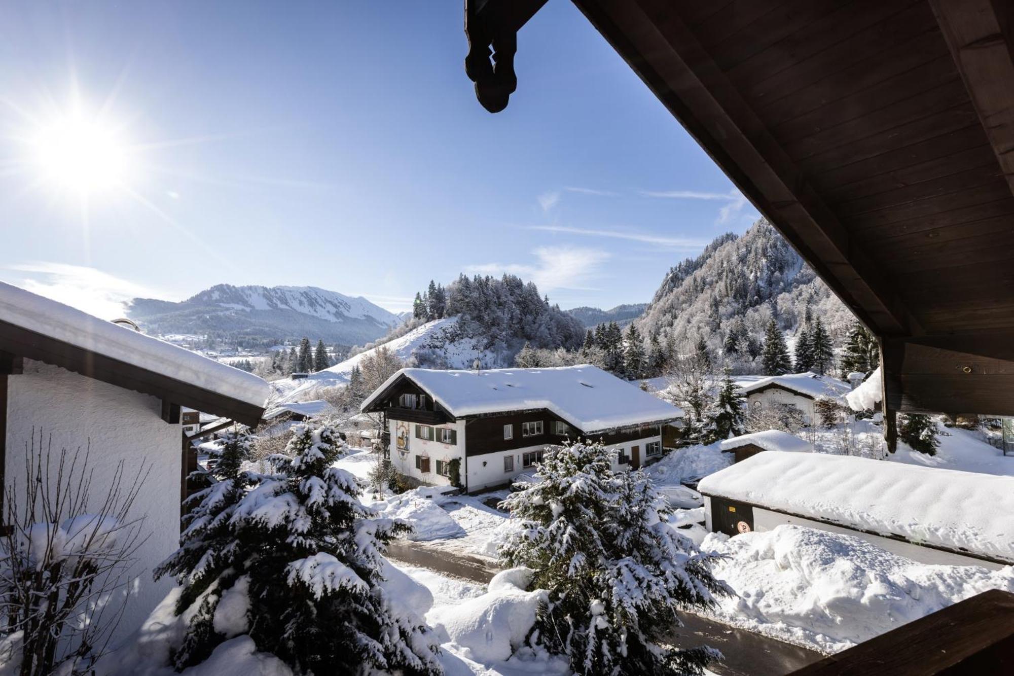 Ferienwohnungen Oberstdorf Schwartges エクステリア 写真